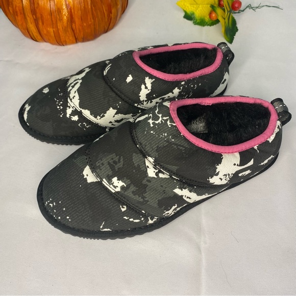 Sorel Go Bodega Run Slippers Faux Slip on Quarry Black Size 6 - Picture 10 of 16